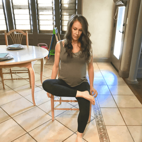 Safe stretches for pregnancy 
