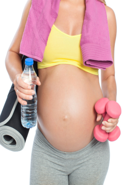 Image of women lifting weights and holding water for a fit pregnancy