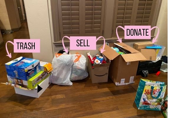 Three different piles to declutter your house